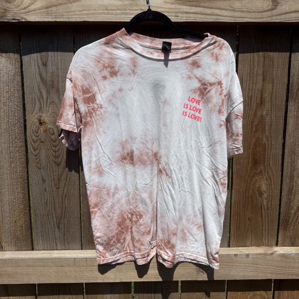 Wild Fable Love Is Love Is Love Tie Dye Graphic Tee Shirt Mauve White Small